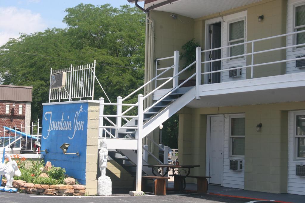 Fountain Inn Van Wert Екстер'єр фото